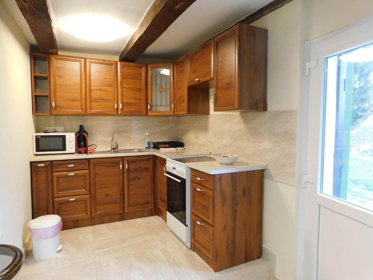 Joe Bácsi Rezidenciája Apartamento Kisharsány Exterior foto