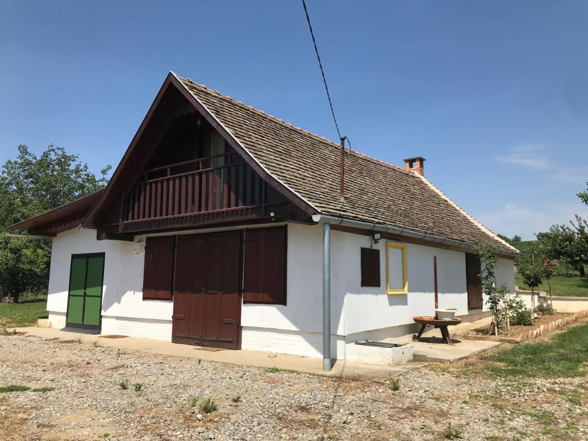 Joe Bácsi Rezidenciája Apartamento Kisharsány Exterior foto