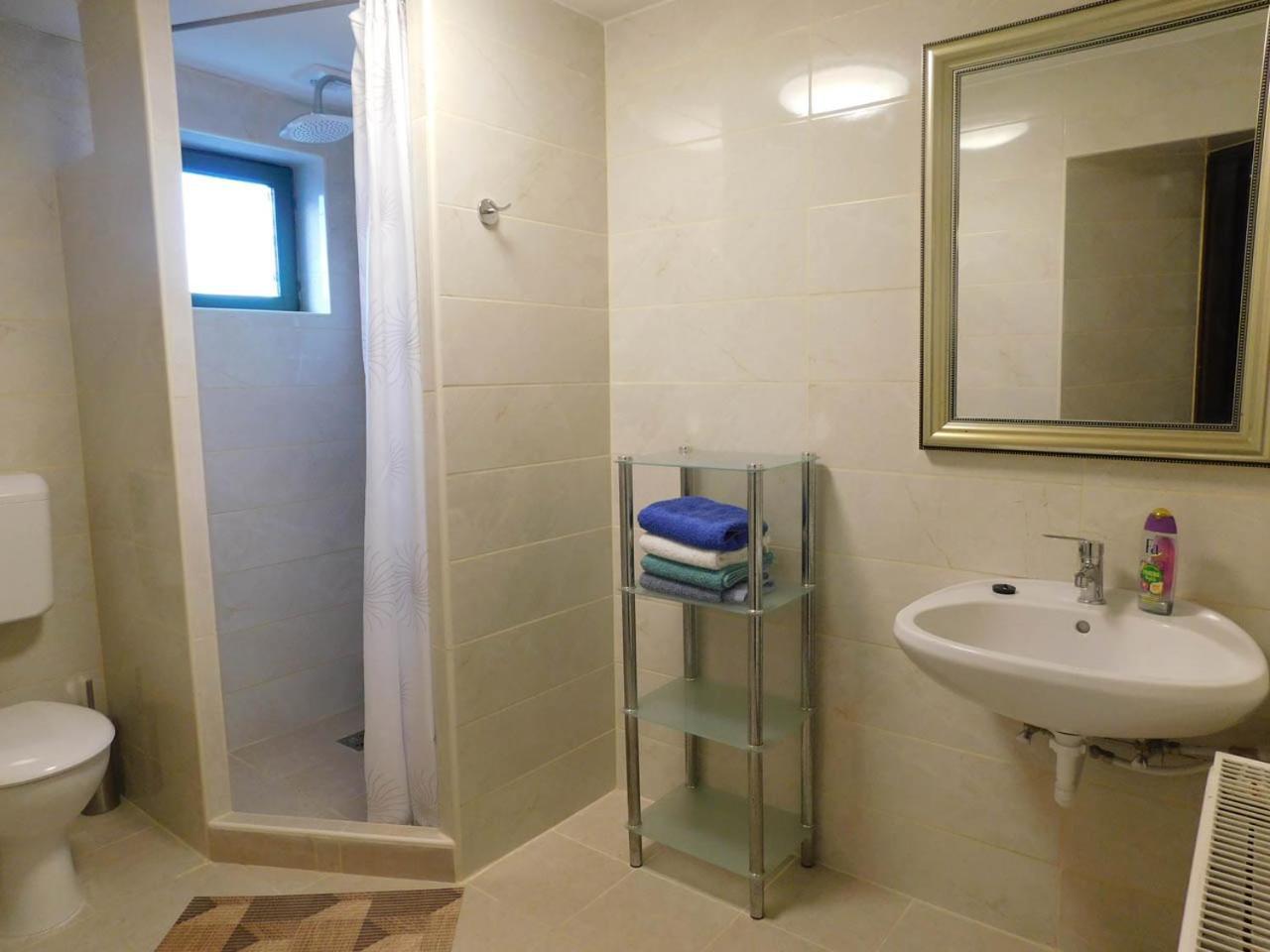 Joe Bácsi Rezidenciája Apartamento Kisharsány Quarto foto